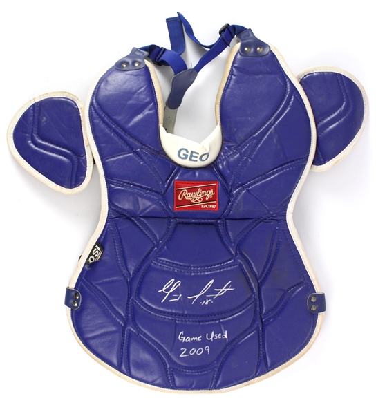 2009 Geovany Soto Chicago Cubs Signed Game Worn Catchers Chest Protector (MEARS LOA/*JSA*)