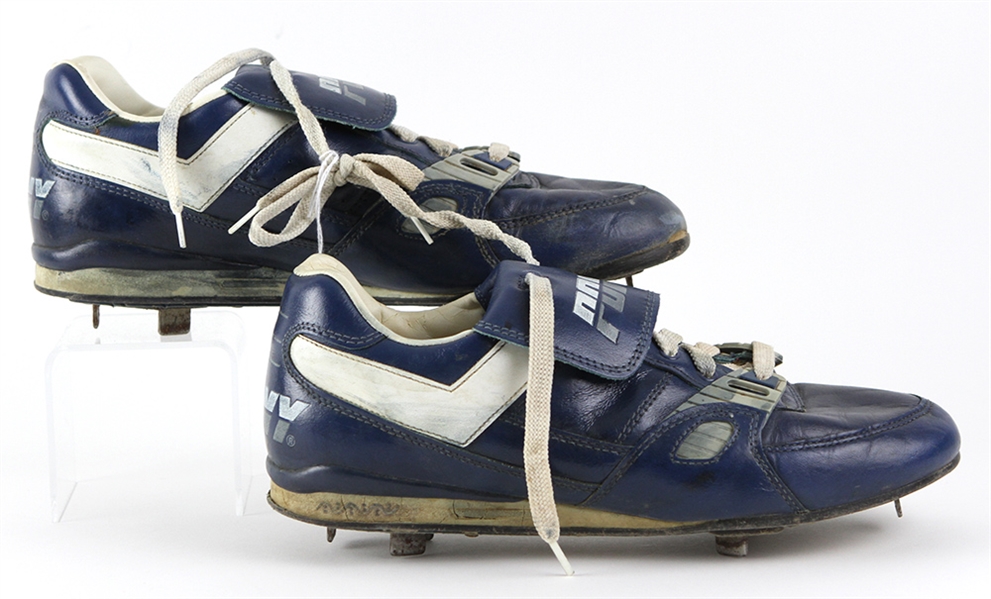 1992 Jesse Orosco Milwaukee Brewers Signed Game Worn Puma Cleats (MEARS LOA/JSA)
