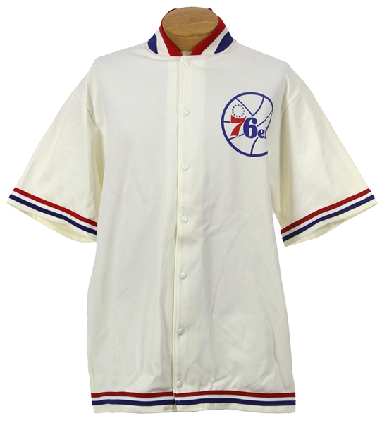 1980s Maurice Cheeks Philadelphia 76ers Signed Shooting Shirt (MEARS LOA/JSA)
