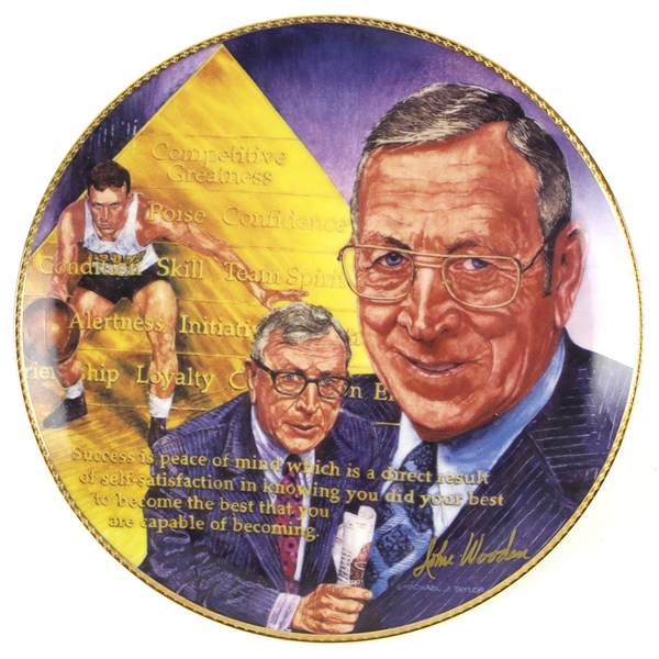 1989 Gartlan John Wooden They Call Him Coach Collectors Plate(JSA)