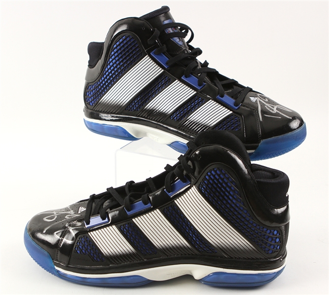 2011 Dwight Howard Orlando Magic Signed Adidas Sneakers (MEARS LOA/JSA)