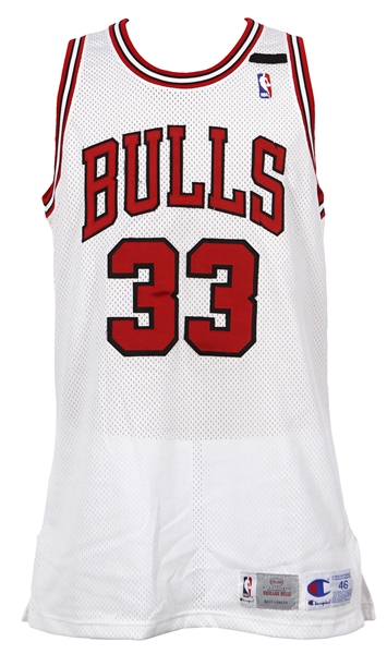 1993-94 Scottie Pippen Chicago Bulls Home Jersey w/ James Jordan Memorial Band (MEARS LOA)