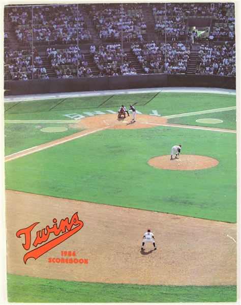 1986 Minnesota Twins Spring Training Scorebook 
