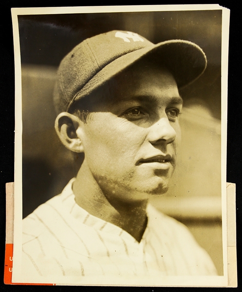 1927 circa Julia Wera New York Yankees 6”x8” Wire Photo (Underwood & Underwood tag and stamp on reverse)