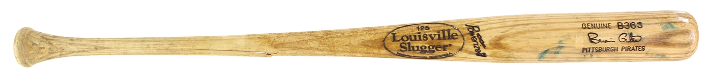 2001-03 Brian Giles Pittsburgh Pirates Louisville Slugger Professional Model Game Used Bat (MEARS LOA)