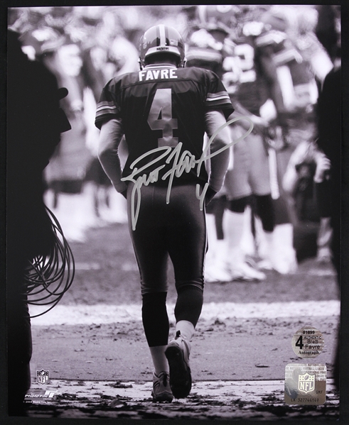 2008 Brett Favre Green Bay Packers Signed 8" x 10" Photo (JSA)