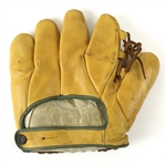 1920s Genuine Horsehide Semi Pro Store Model Fielders Mitt