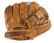 1950s Red Schoendienst St. Louis Cardinals MacGregor Store Model Player Endorsed Fielders Mitt