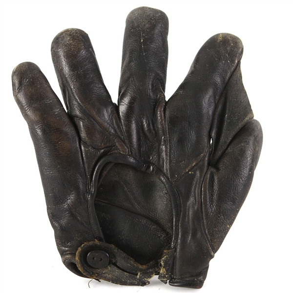 1900s Store Model Fielders Mitt
