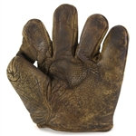 1920's Charlie Root Store Model Player Endorsed Fielder's Mitt