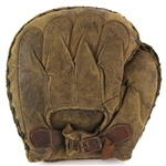 1900s Western Sporting Goods Store Model Catchers Mitt
