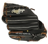 2010's Derek Jeter New York Yankees Rawlings Turn 2 Professional Model Fielder's Mitt (MEARS LOA)