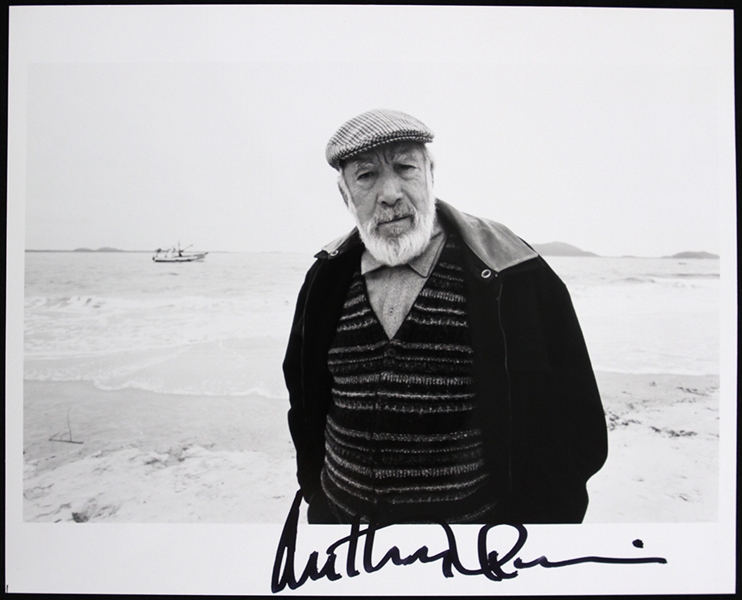 Anthony Quinn 8"x 10" Secretarial Signed Photo 