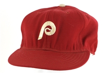 1977-86 Steve Carlton Philadelphia Phillies Signed Game Worn Cap (MEARS LOA/JSA)