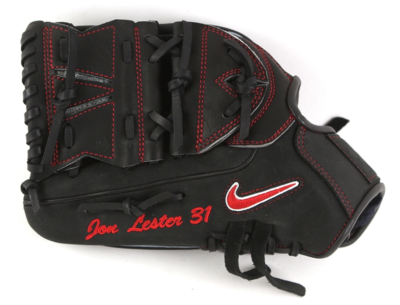 2015 Jon Lester Chicago Cubs Nike Personal Model Fielders Mitt (MEARS LOA)
