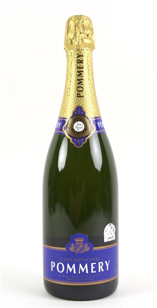 2005 Chicago White Sox World Series Celebration Unopened Pommery Champagne Bottle (MEARS LOA/MLB Hologram)
