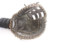 1988-1992 George Brett Kansas City Royals Game Worn Glove (MEARS LOA)