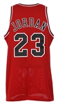 1997-1998 Michael Jordan Chicago Bulls Road Jersey (MEARS A5)