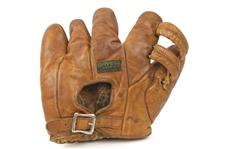 1930's-40's Joe Ducky Medwick St. Louis Cardinals/Browns Devaga Split Finger Store Model Fielder's Mitt 