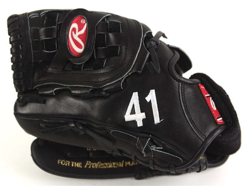2005-06 Randy Johnson New York Yankees Personal Model Game Used Rawlings Fielders Mitt (MEARS LOA)