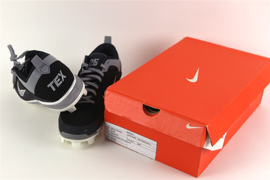 2012 Mark Teixeira New York Yankees Personal Model Nike Cleats w/ Original Box (MEARS LOA)