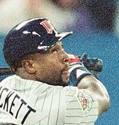 1991 Kirby Puckett Minnesota Twins Game Worn Wrist Bands (MEARS LOA) “From Brewers Equipment Manager Collection”