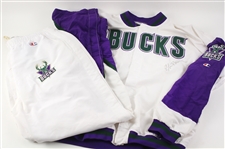 1994-95 Glenn Robinson Milwaukee Bucks Signed Game Worn Warmup Suit (MEARS LOA/JSA) Rookie Season