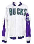 1994-95 Glenn Robinson Milwaukee Bucks Signed Game Worn Warmup Suit (MEARS LOA/JSA) Rookie Season