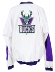1994-95 Glenn Robinson Milwaukee Bucks Signed Game Worn Warmup Suit (MEARS LOA/JSA) Rookie Season