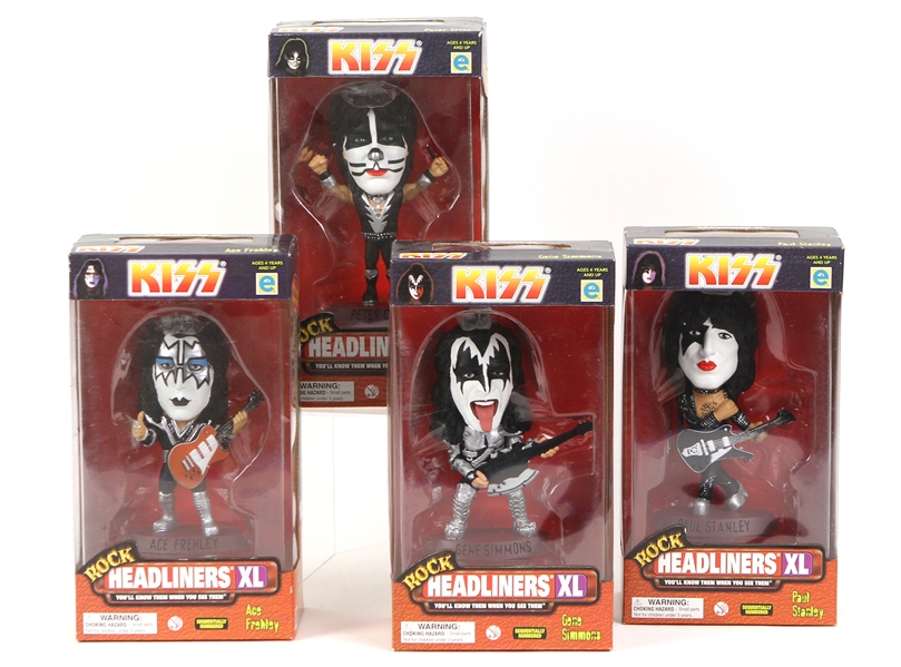1999 Gene Simmons Paul Stanley Peter Criss Ace Frehley KISS MIB Rock Headliner XL Bobbleheads - Lot of 4 
