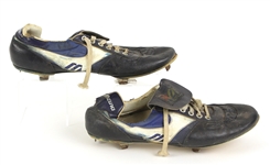 1986 Rance Mulliniks Toronto Blue Jays Game Worn Mizuno Cleats (MEARS LOA)