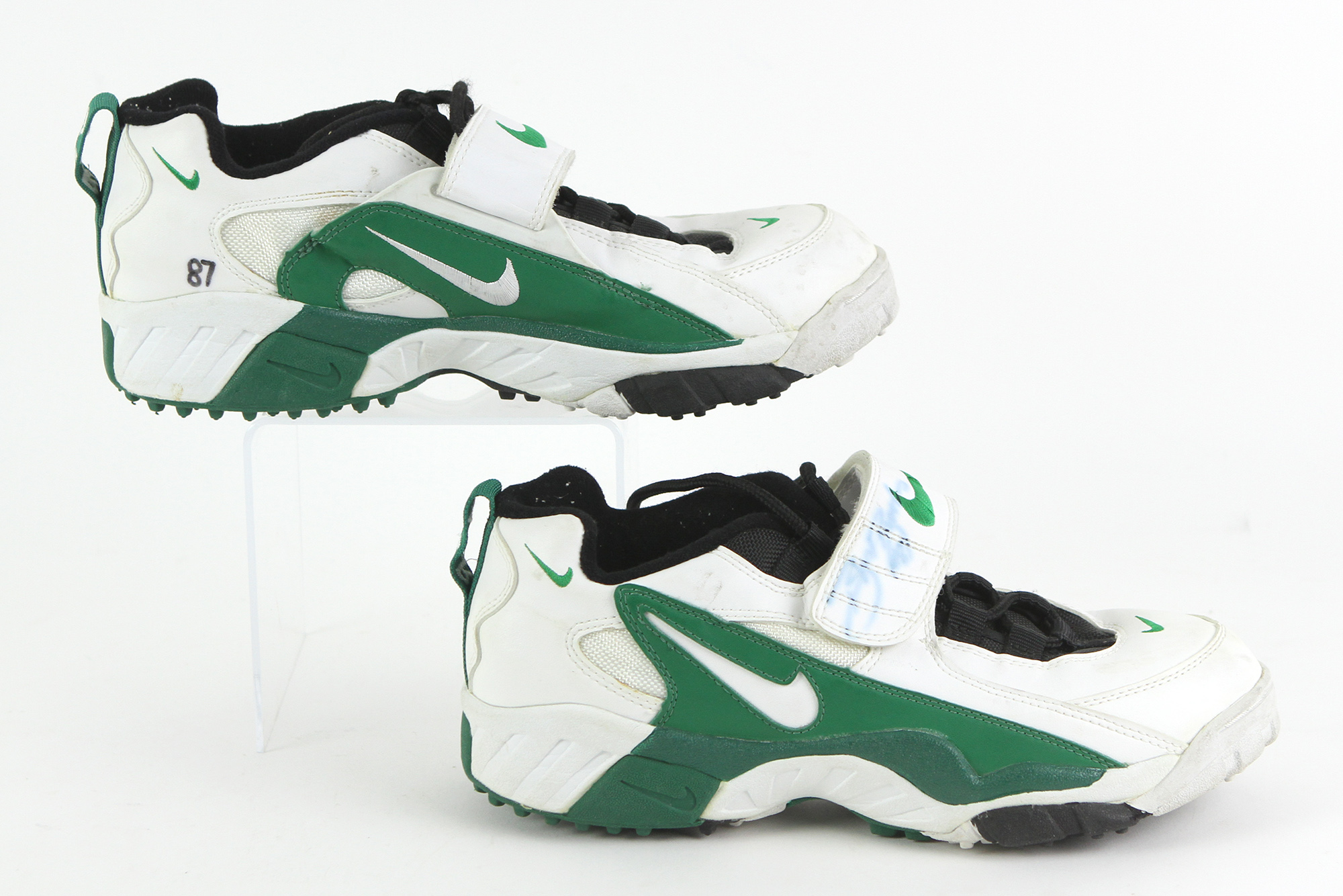 green nike turf shoes
