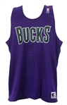 1994-2002 Glenn Robinson Milwaukee Bucks Reversible Practice Jersey (MEARS LOA)