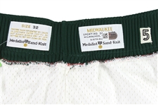 1976-77 Fred Carter Milwaukee Bucks Game Worn Home Uniform Shorts w/ All Star Game Patch (MEARS LOA/Team COA/Fanatics)