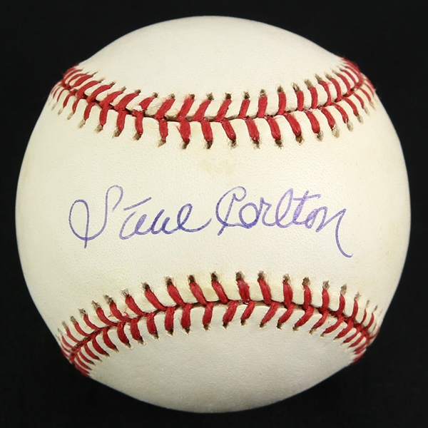 1993-94 Steve Carlton Philadelphia Phillies Signed ONL White Baseball (JSA)