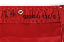 1963-1965 circa Pete Rose Cincinnati Reds Signed Game Worn Windbreaker Jacket (MEARS LOA/JSA) Gifted To Milwaukee Braves Clubhouse Kid