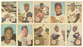 1967 Topps Pin Up Poster Inserts - Lot of 10 w/ Roberto Clemente, Hank Aaron, Joe Morgan & More