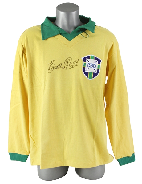2010s Pele Brazil Soccer Signed Long Sleeve Jersey (PSA/DNA)