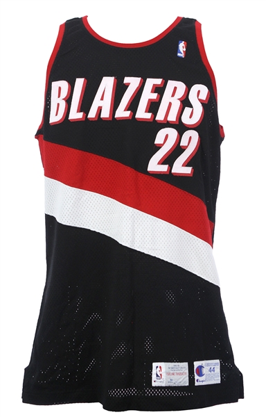 1992-93 Clyde Drexler Portland Trail Blazers Road Jersey (MEARS LOA)