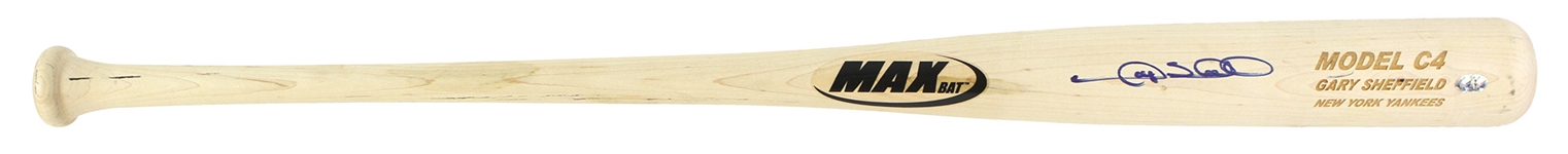 2004-06 Gary Sheffield New York Yankees Signed MaxBat Professional Model Bat (MEARS LOA/JSA)