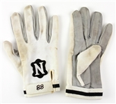 Michael Irvin Game Used Neumann Gloves #88 Celebz Direct LOA