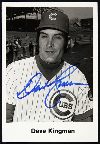Chicago Cubs Dave Kingman Signed 5"x 3.5" Black & White Photo (JSA)