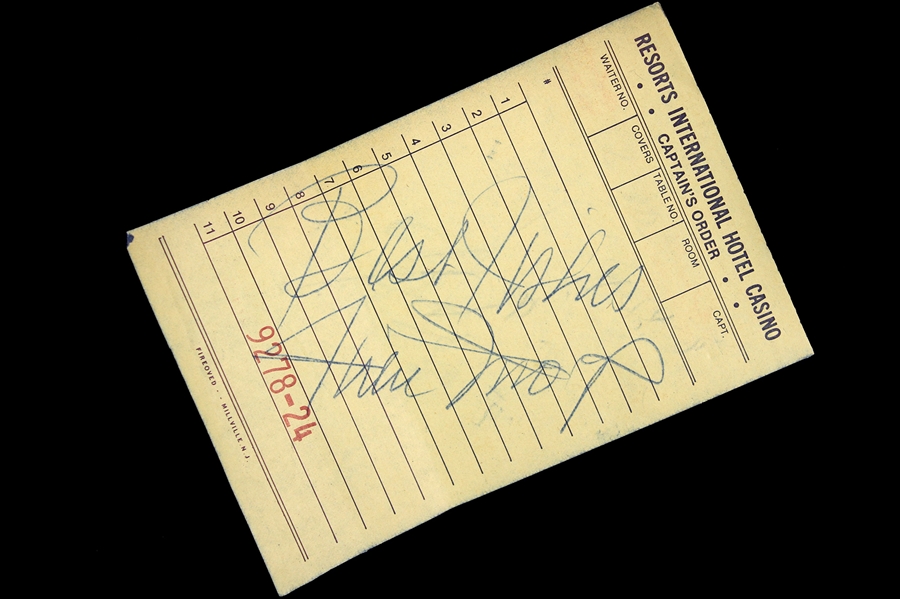 1970s Willie Mays New York Mets Signed 3" x 5" Resorts International Hotel Casino Receipt (JSA)