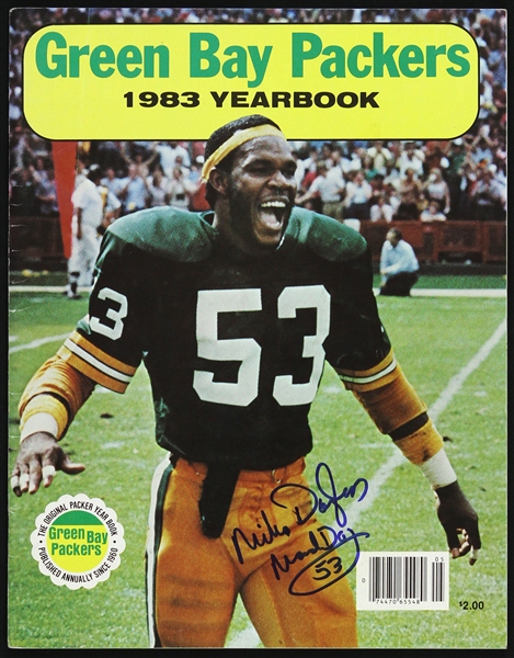 1983 Mike Douglass Green Bay Packers Signed Yearbook (JSA)