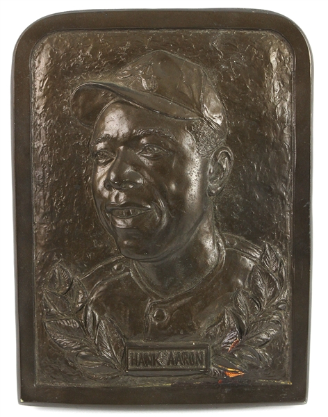 1970s Hank Aaron Atlanta Braves 9"x 12" Chalkware Plaque 