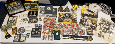 1960s-2000s Green Bay Packers Bobble Heads, Jerseys, Plates, Magazines and more (Lot of 245+)