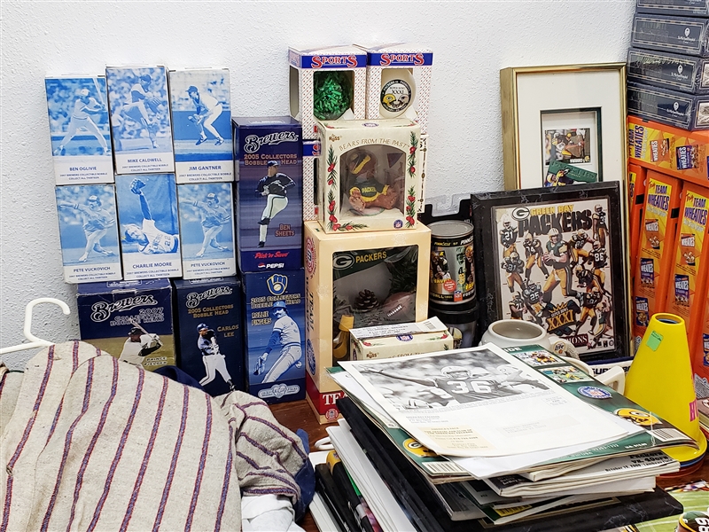 1980s-2000s Baseball, Football, & Basketball Bobble Heads, Pinbacks, Schedules, Photos, and more (Lot of 450+)