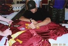 2006 Matt Leinart USC Trojans Signed Jersey w/ Rose Bowl Patch (JSA)