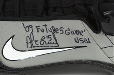2009 Alcides Escobar Milwaukee Brewers Signed Nike Futures Game Cleat (MEARS LOA/JSA/MLB Hologram)