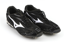 2008 Corey Hart Milwaukee Brewers Signed Mizuno Game Worn Cleats (MEARS LOA/JSA)